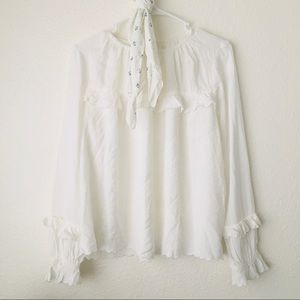Ruffled Gap Blouse